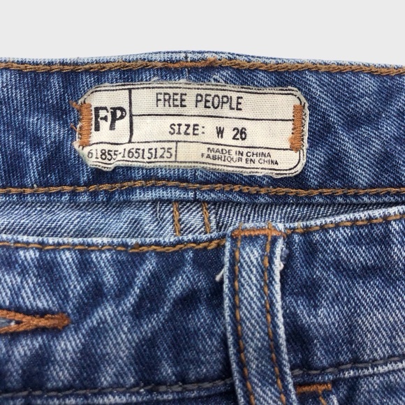 Free People Irreplaceable Cut Off Denim Shorts - Picture 5 of 6